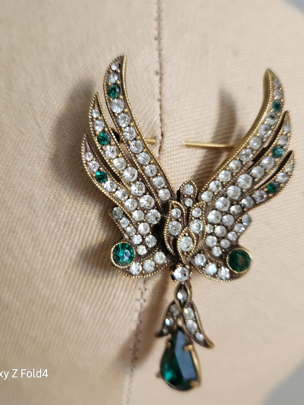 Gold-Tone Winged Brooch with Clear and Emerald Crystals EISENBERG Vintage